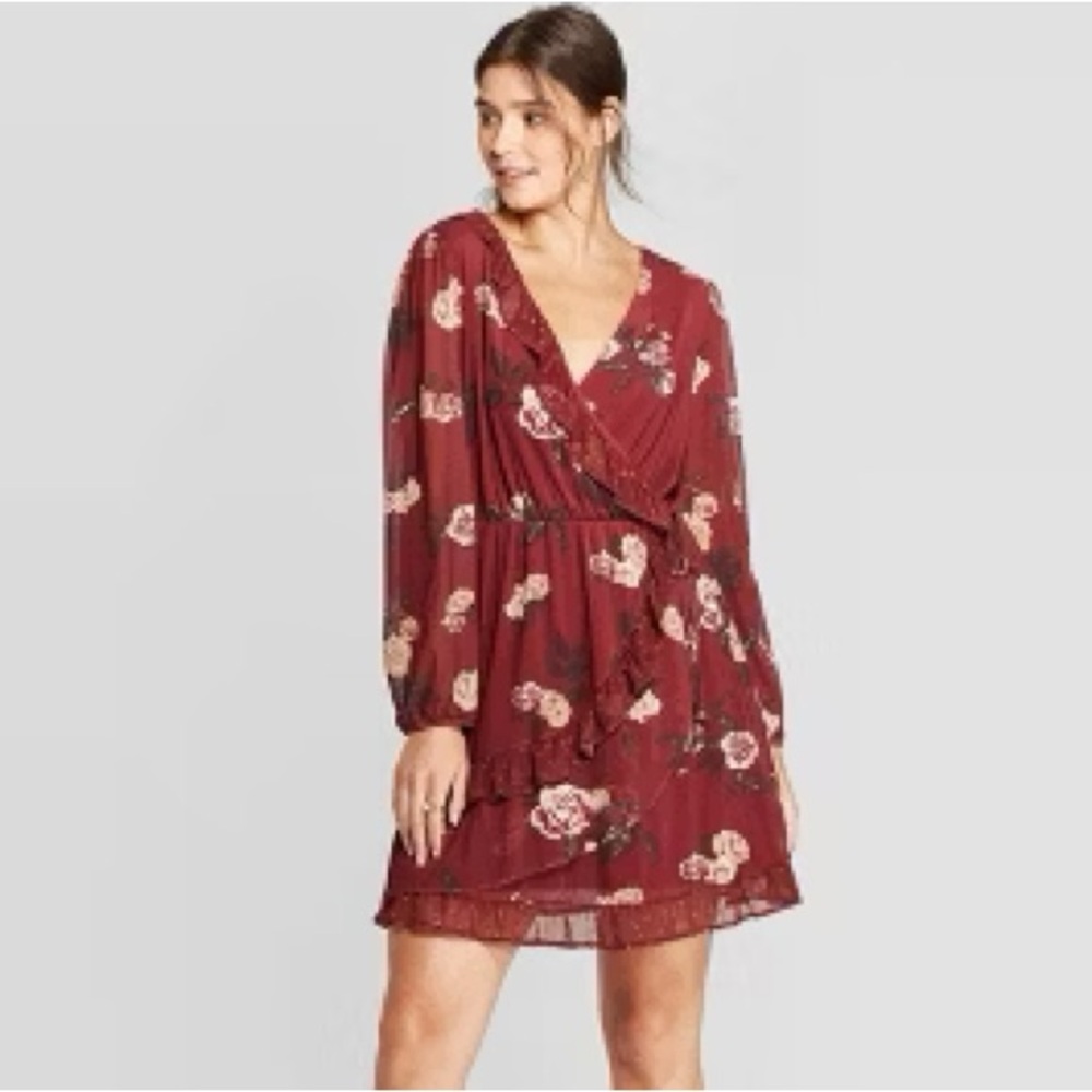 💛 Maroon Long Sleeve Floral Dress